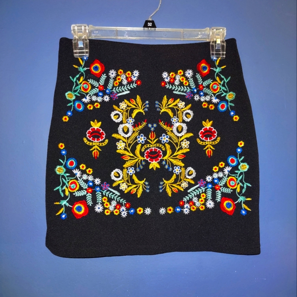 Floral Embroidered Black Boho Bodycon Skirt - Size S